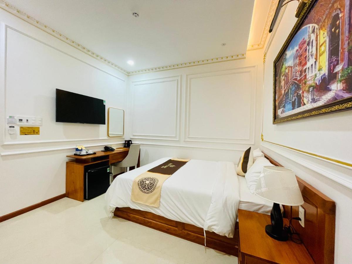 New Palace Hotel Kuang Ngai Dış mekan fotoğraf