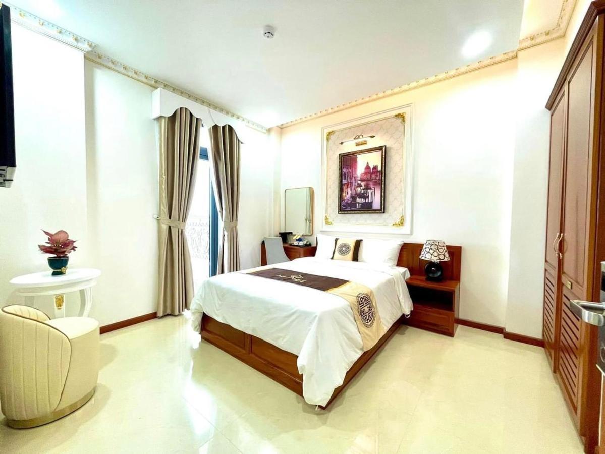 New Palace Hotel Kuang Ngai Dış mekan fotoğraf